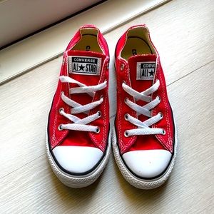 Red Converse